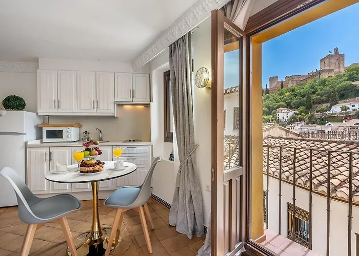 ADANAR-Apartamentos Muralla Zirí